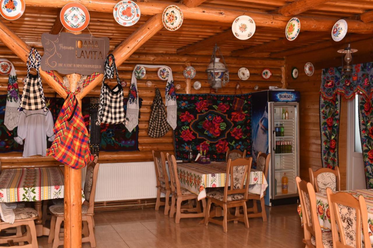 Pension Ioana Lavita Vadu Izei Exterior photo